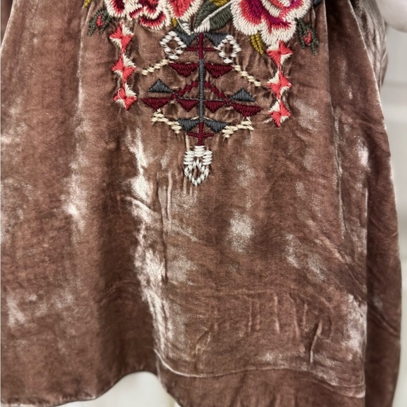 Johnny Was Pink Velvet Heavily Embroidered Tunic Top Long Sleeve Sz Small. - Picture 12 of 15